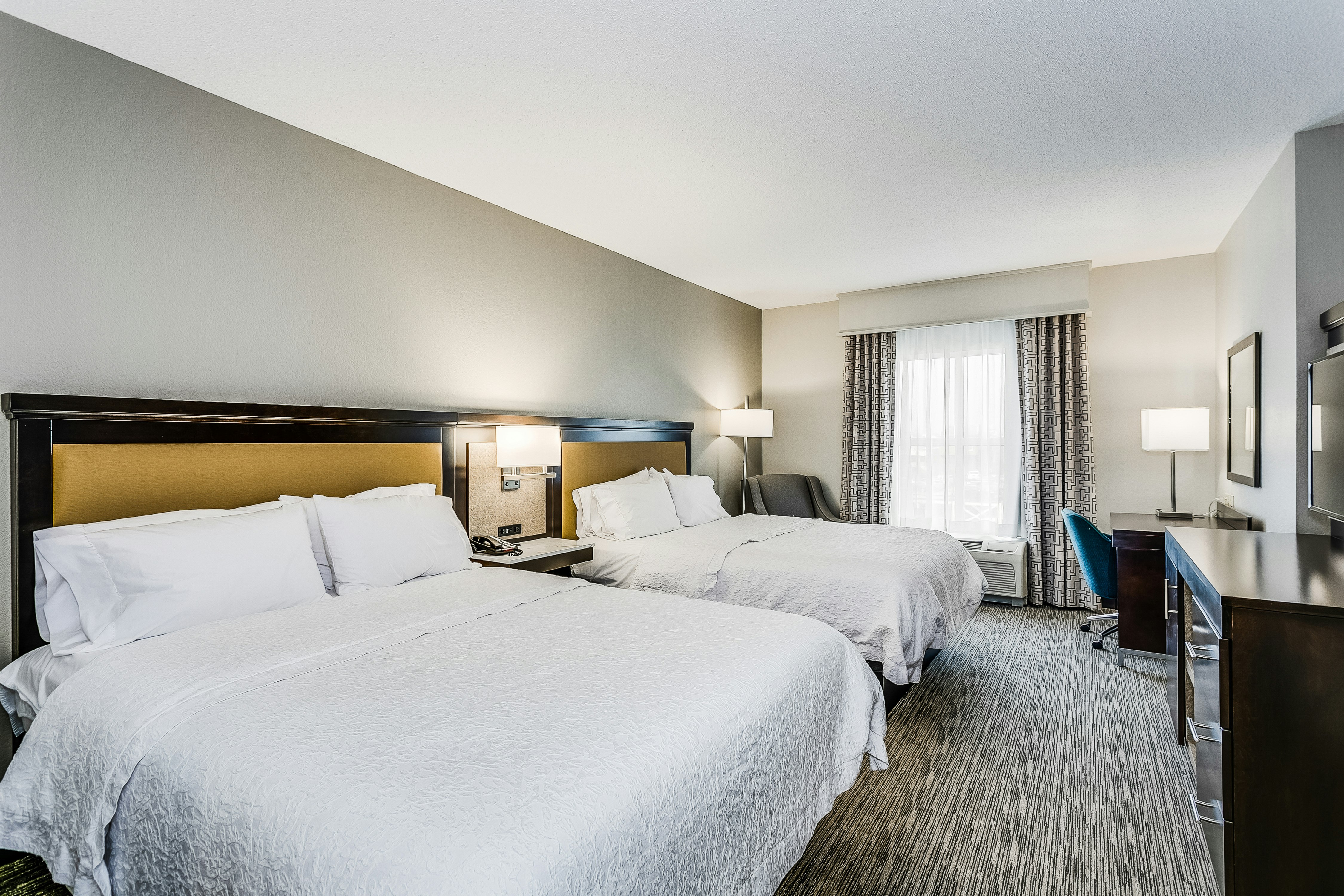 1 BEDROOM, SUITE, 2 QUEEN BEDS