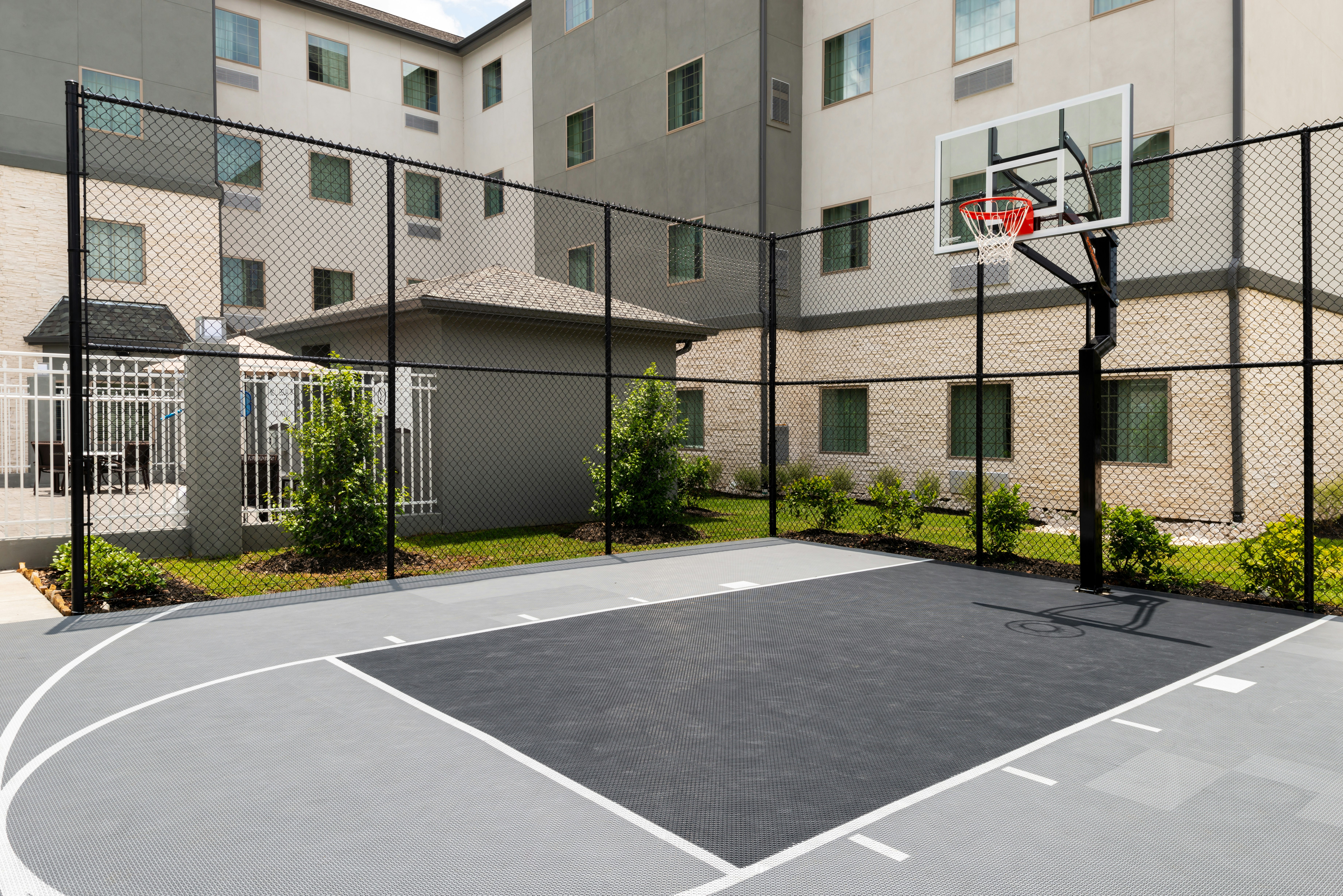 STAYBRIDGE SUITES LAKE CHARLES 40/48