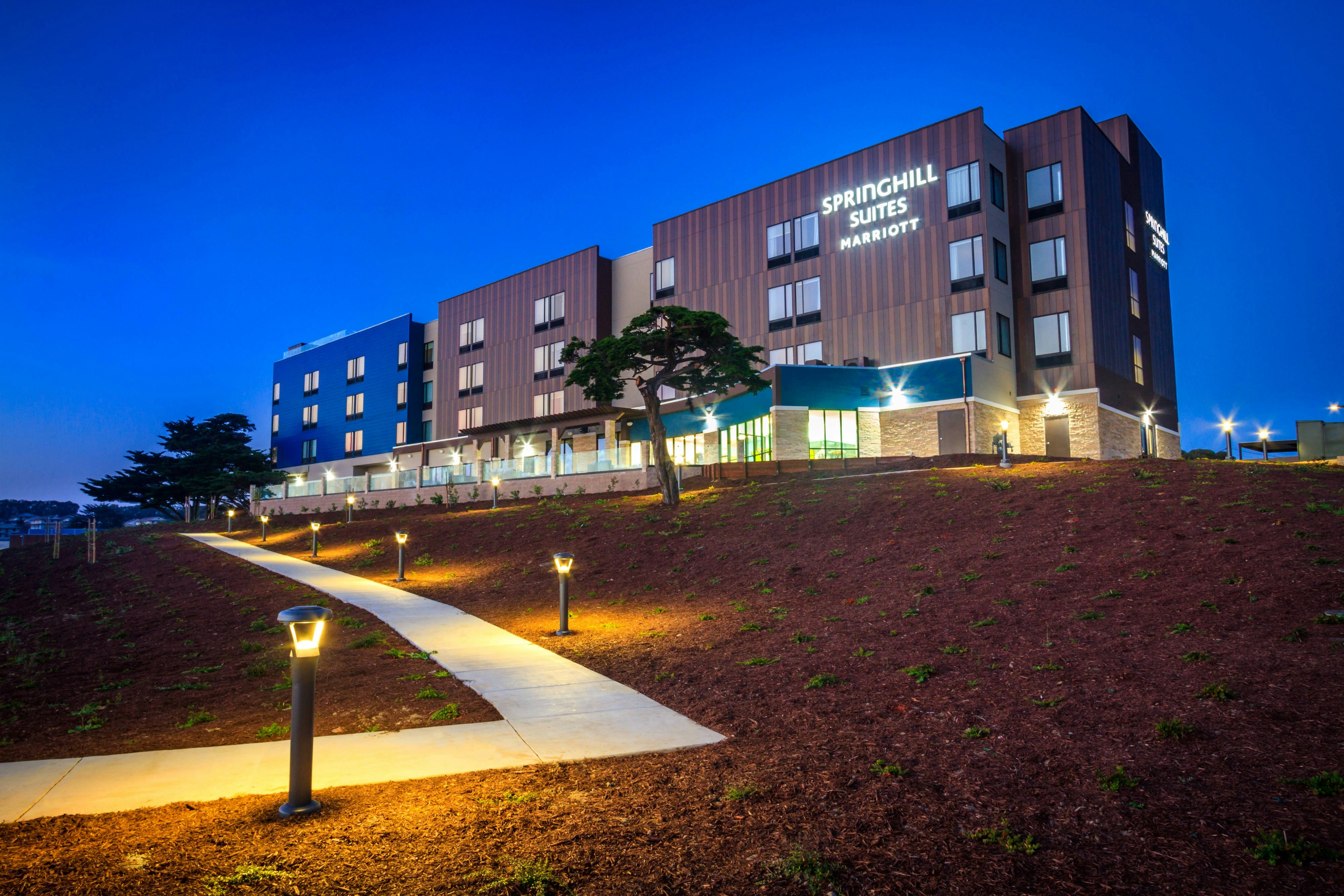 Springhill Suites By Marriott the Dunes On Monterey Bay 6/49