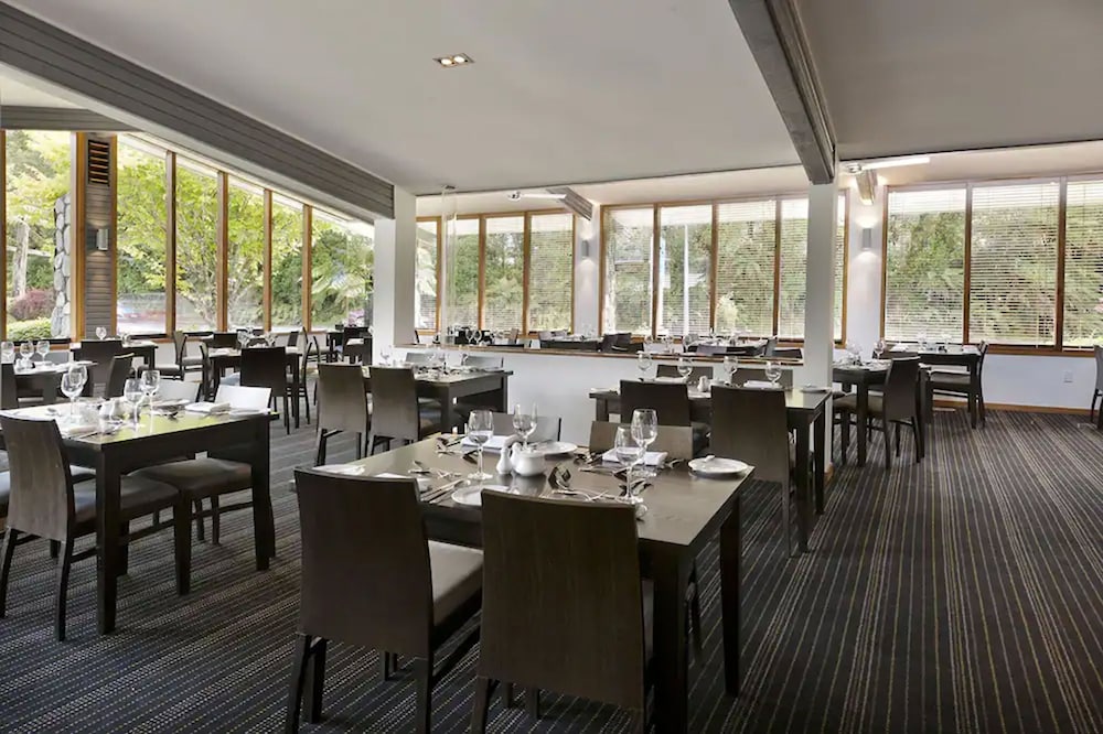 Scenic Hotel Franz Josef 39/48