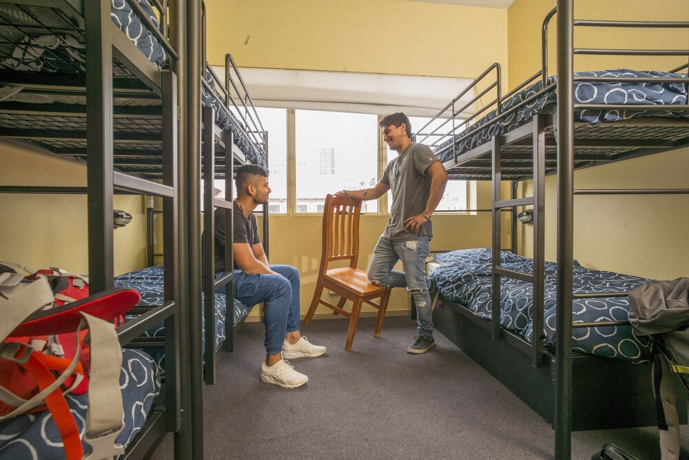 YHA Hobart Central 23/33