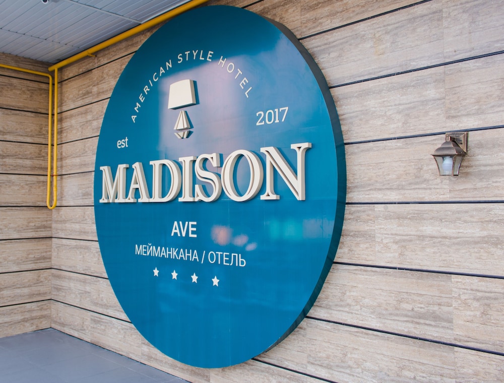 Madison Ave Hotel Bishkek 17/39