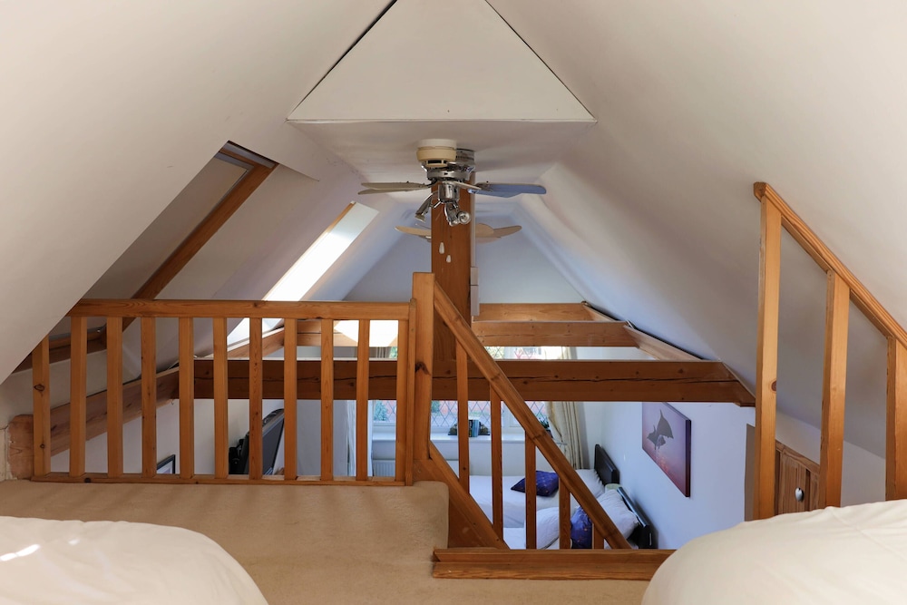 Orchard House 20/36
