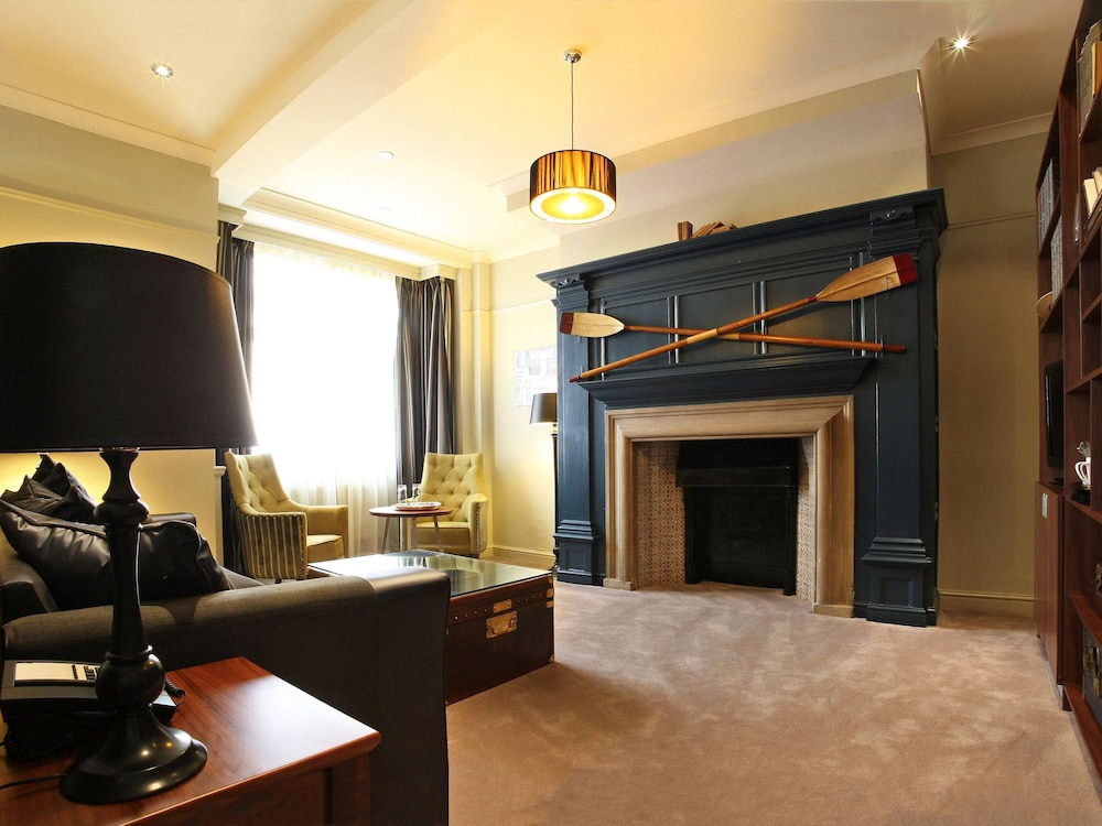 Mercure Oxford Eastgate Hotel 8/69