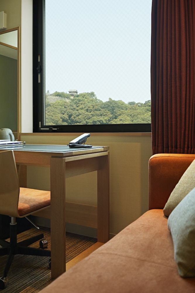 Candeo Hotels Matsuyama Okaido 38/50