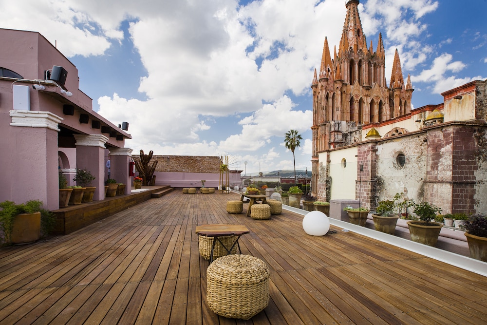 Selina San Miguel de Allende 54/58
