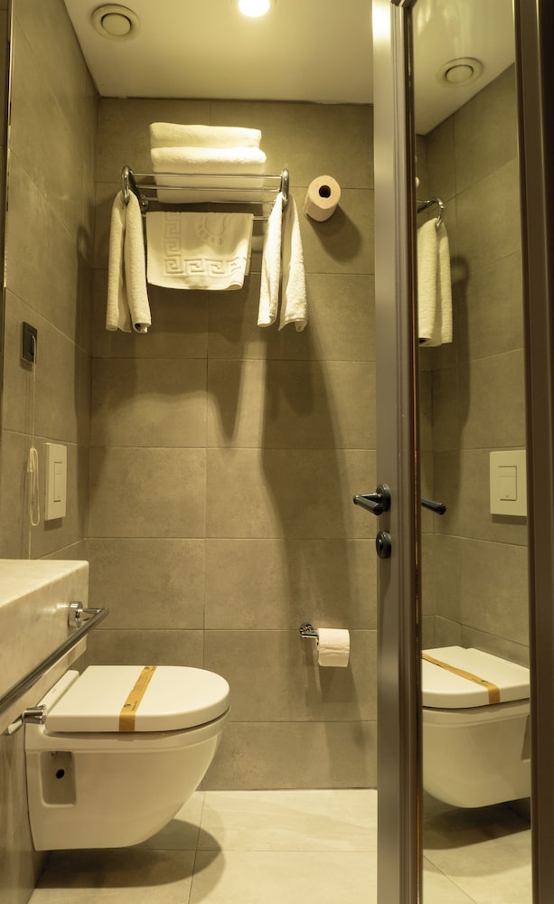 Royal Galata Hotel 46/47