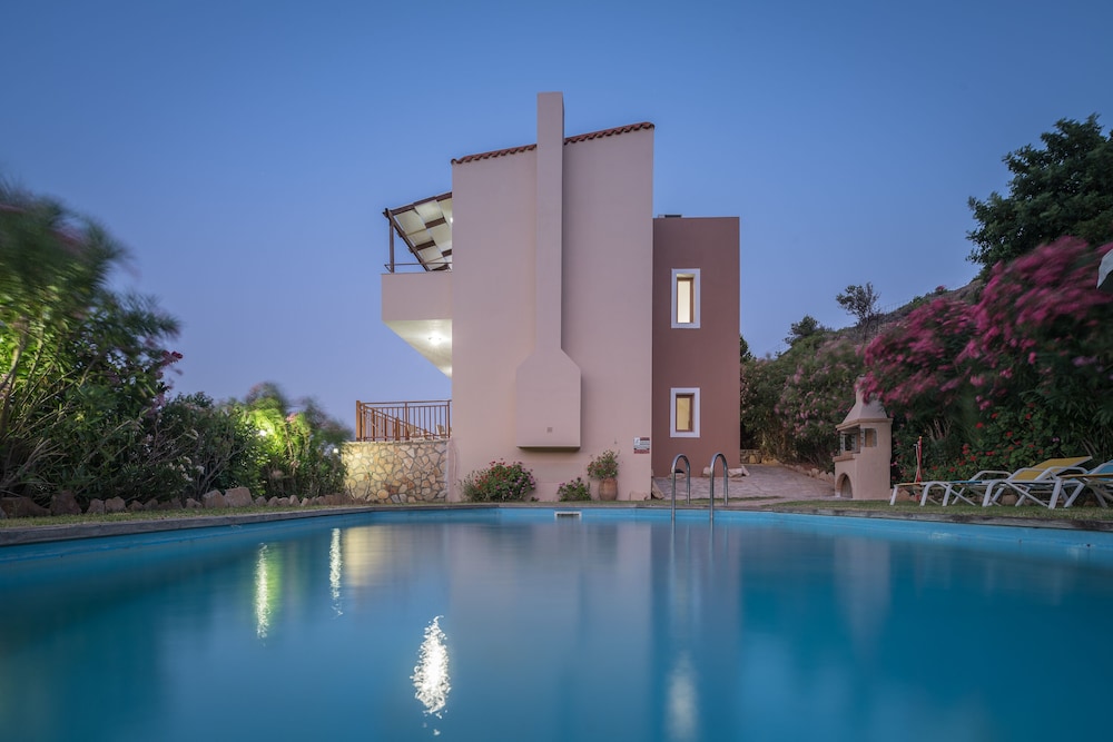 Villas Panagia 46/50