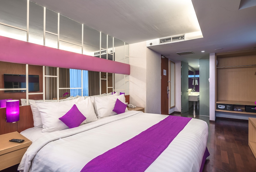 Quest Hotel Darmo Surabaya 17/52