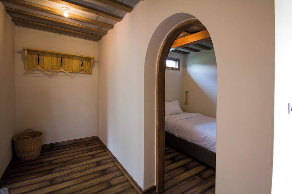 Mela Garden Retreat Cottage 46/75