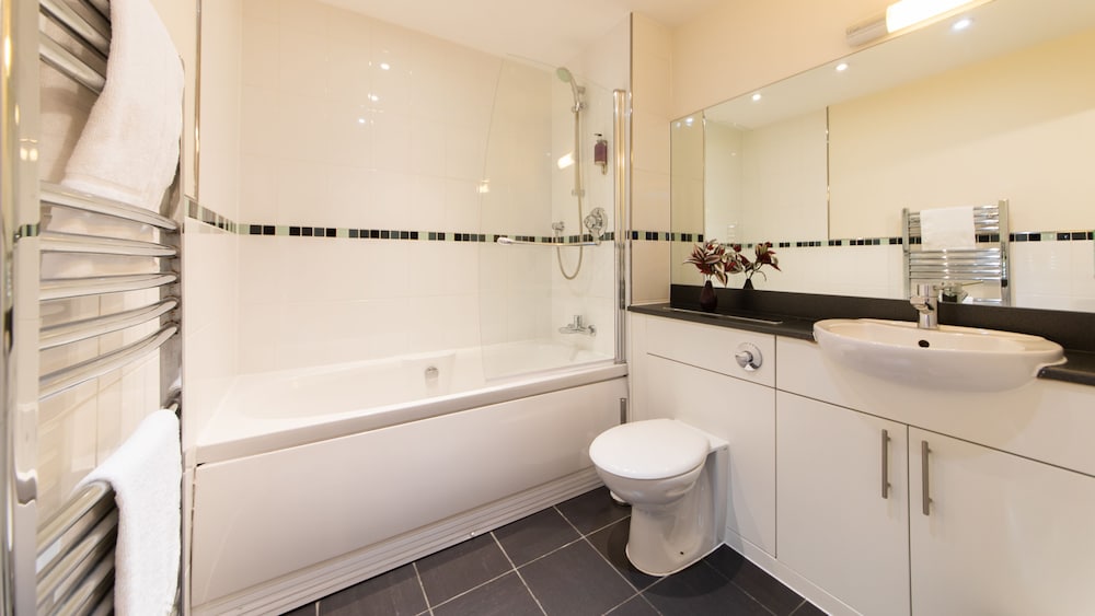 شقة بسريرين مزدوجين بغرفتي نوم، The Spires Serviced Apartments Birmingham 6/6