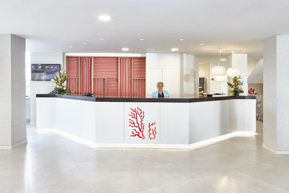 Universal Hotel Perla 4/50