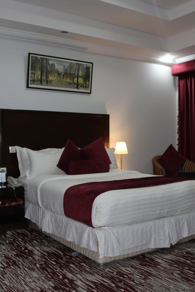 ECONOMY, DOUBLE BED
