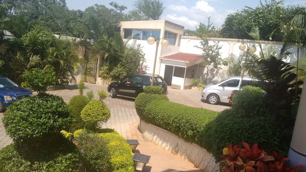 Martha Hotel Bujumbura 20/23