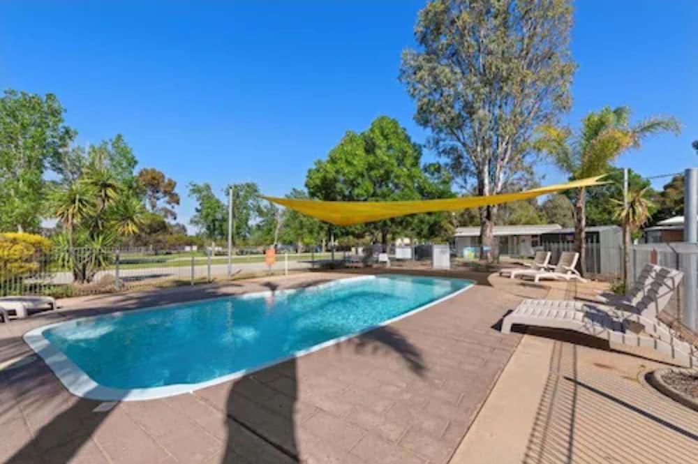 DISCOVERY PARKS - MOAMA WEST 2/32