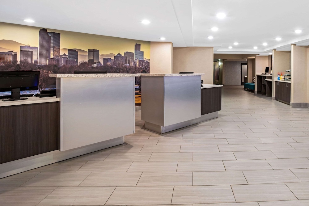La Quinta Inn & Suites by Wyndham Denver Aurora Medical 7/43