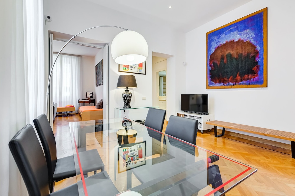 Colosseum Terrace Apartment 32/50