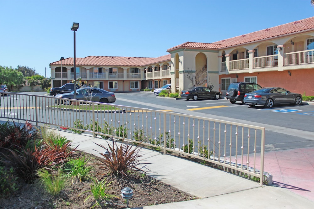 Crystal Inn Suites Spas 31/42