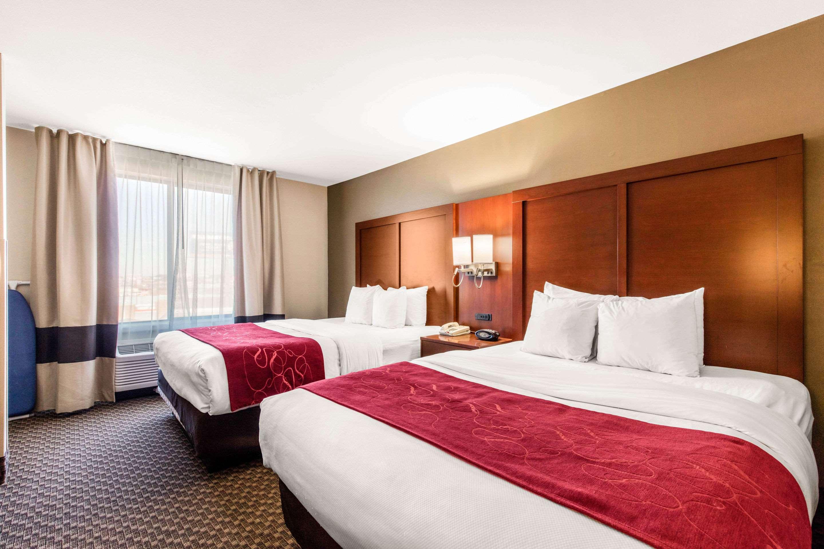 SUITE, 2 QUEEN BEDS, ACCESSIBLE
