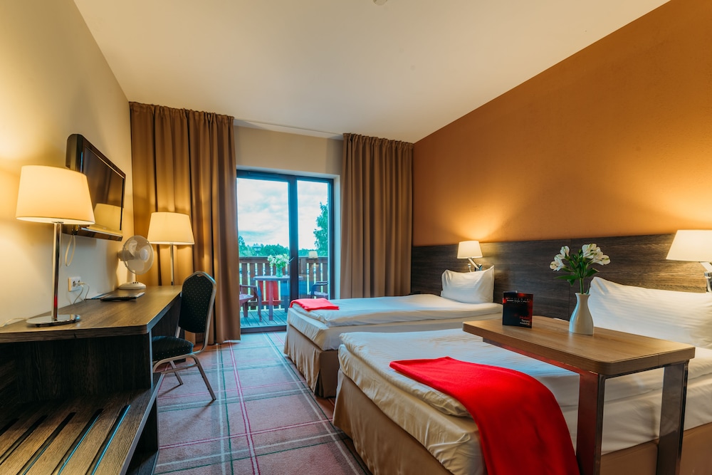 Hotel Mikolajki Resort by DeSilva 10/50