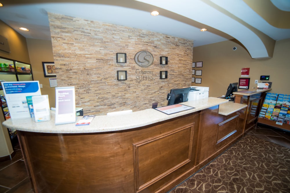 Comfort Suites Atlantic City North 5/36