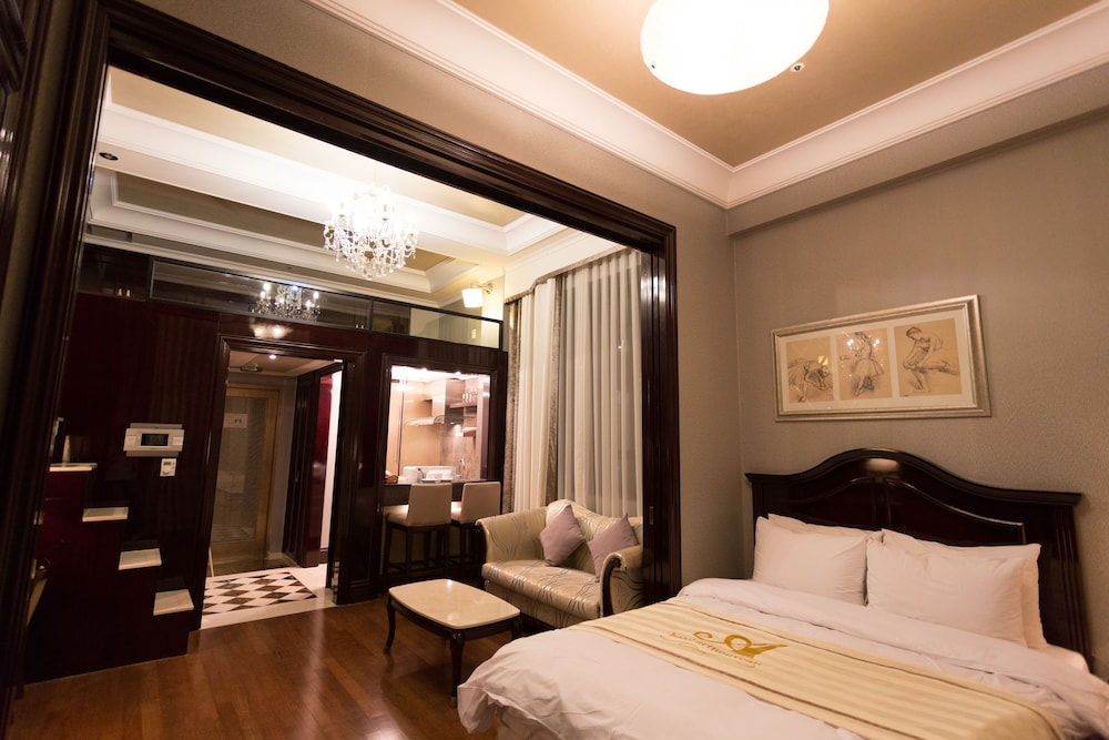 Yeoksam Artnouveau City Hotel and Residence 39/62