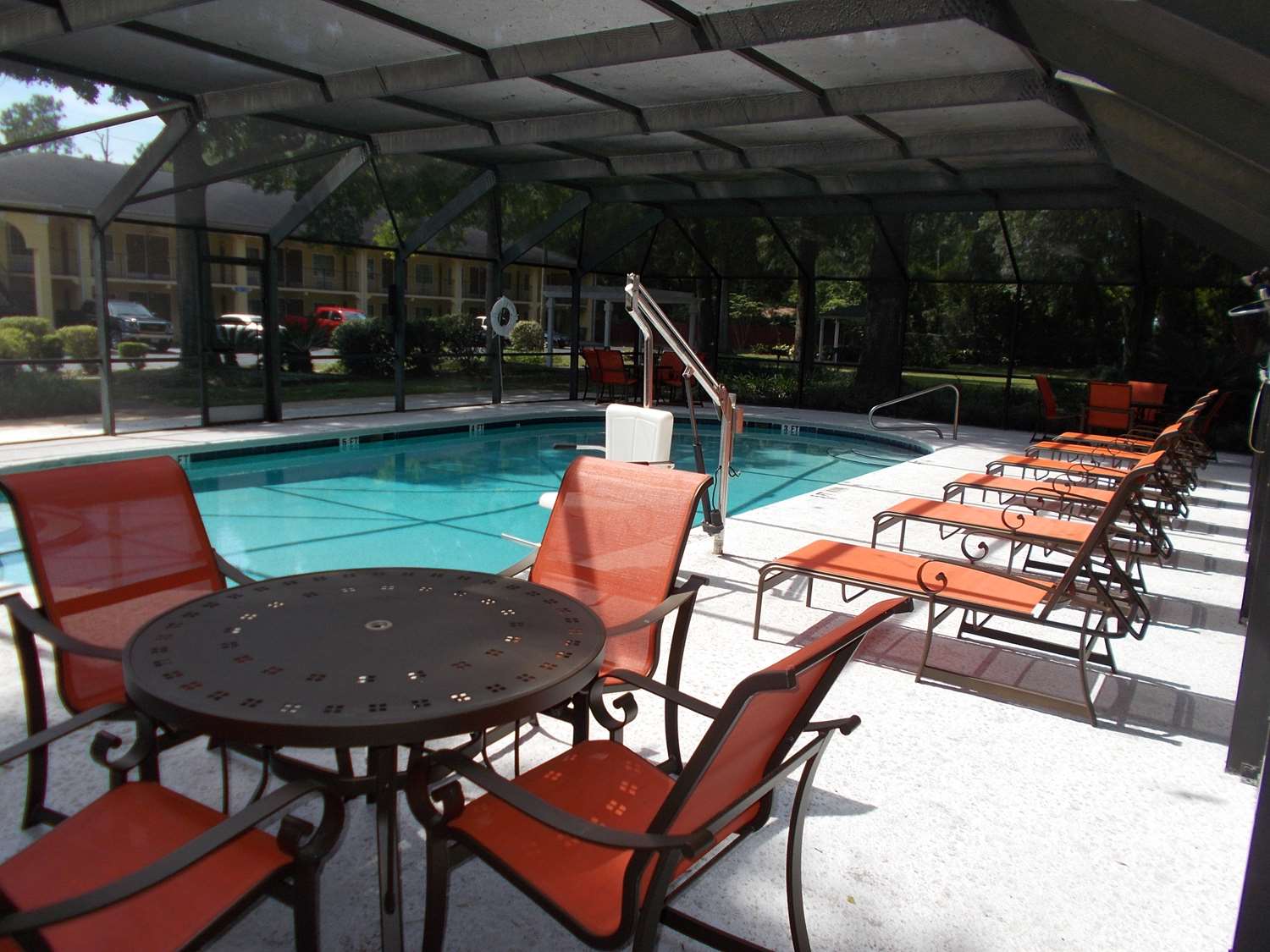 SureStay Plus Hotel by Best Western St Marys Cumberland 29/37