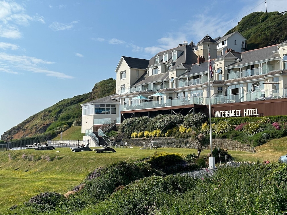Watersmeet Hotel 2/50