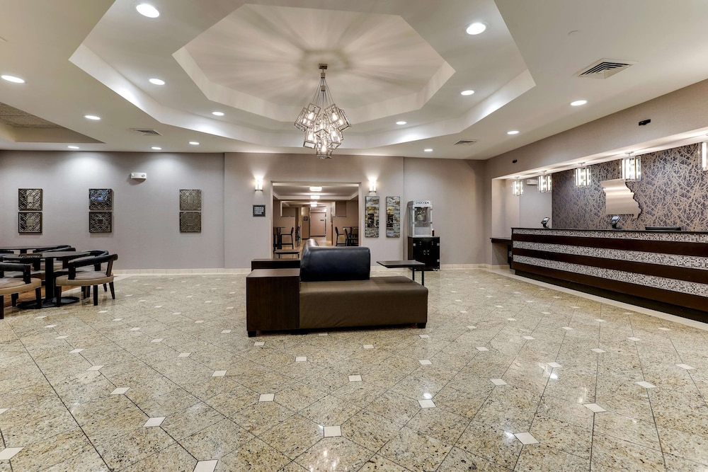 Drury Inn and Suites St. Joseph 5/45