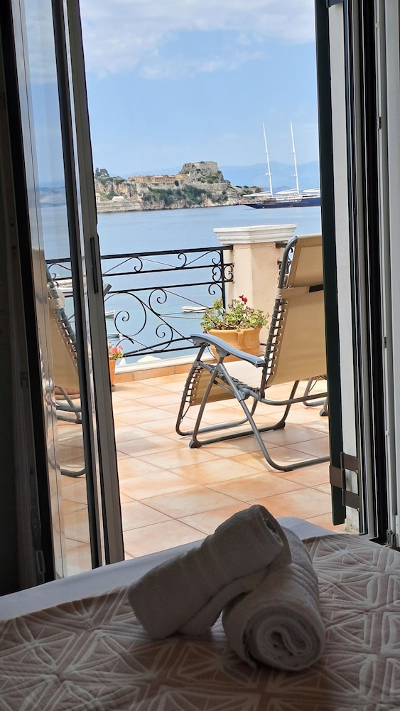 Garitsa bay Apartment 25/50