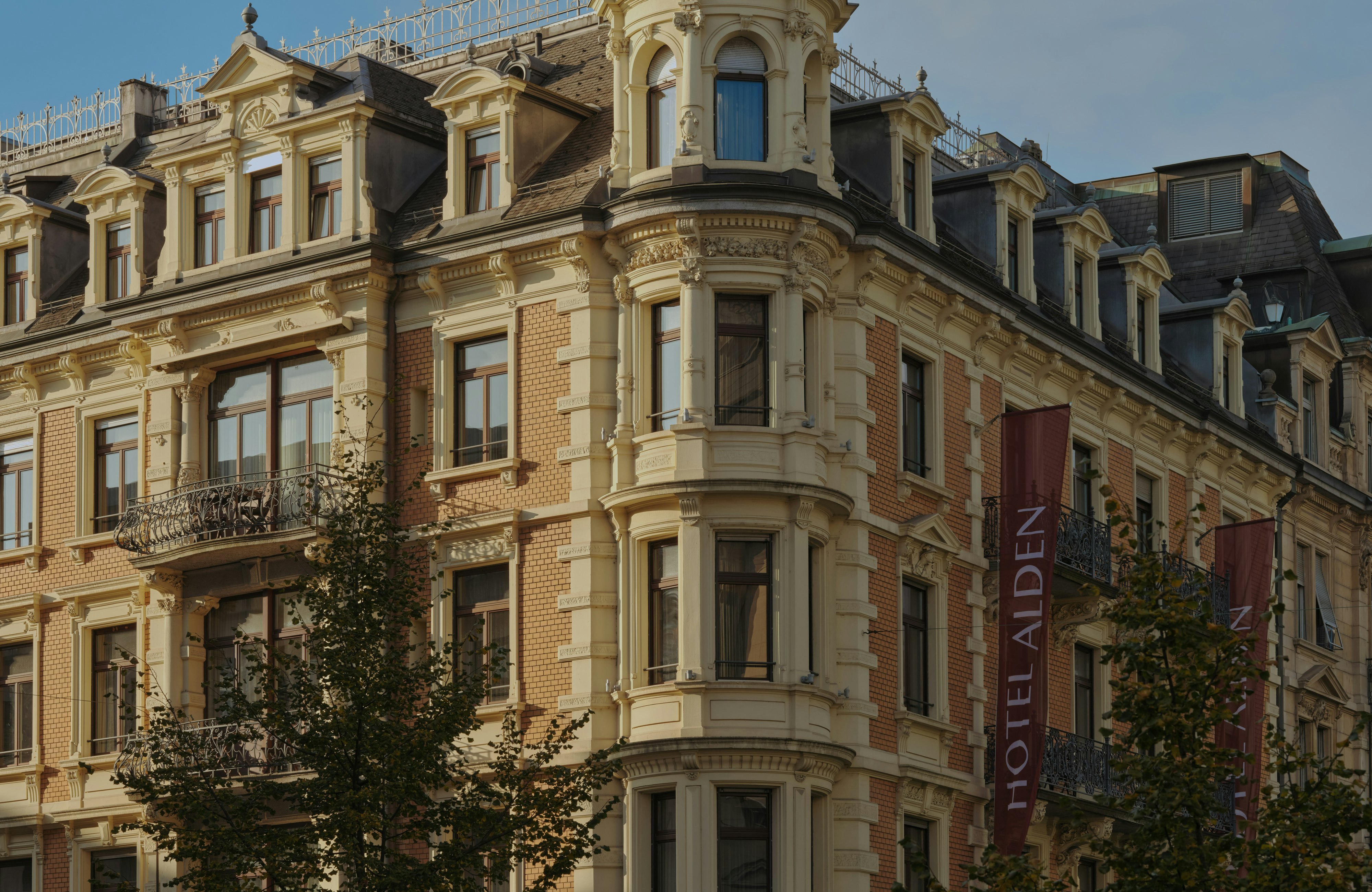 Hotel Alden Splugenschloss Zurich - Leonardo Limited Edition 4/36