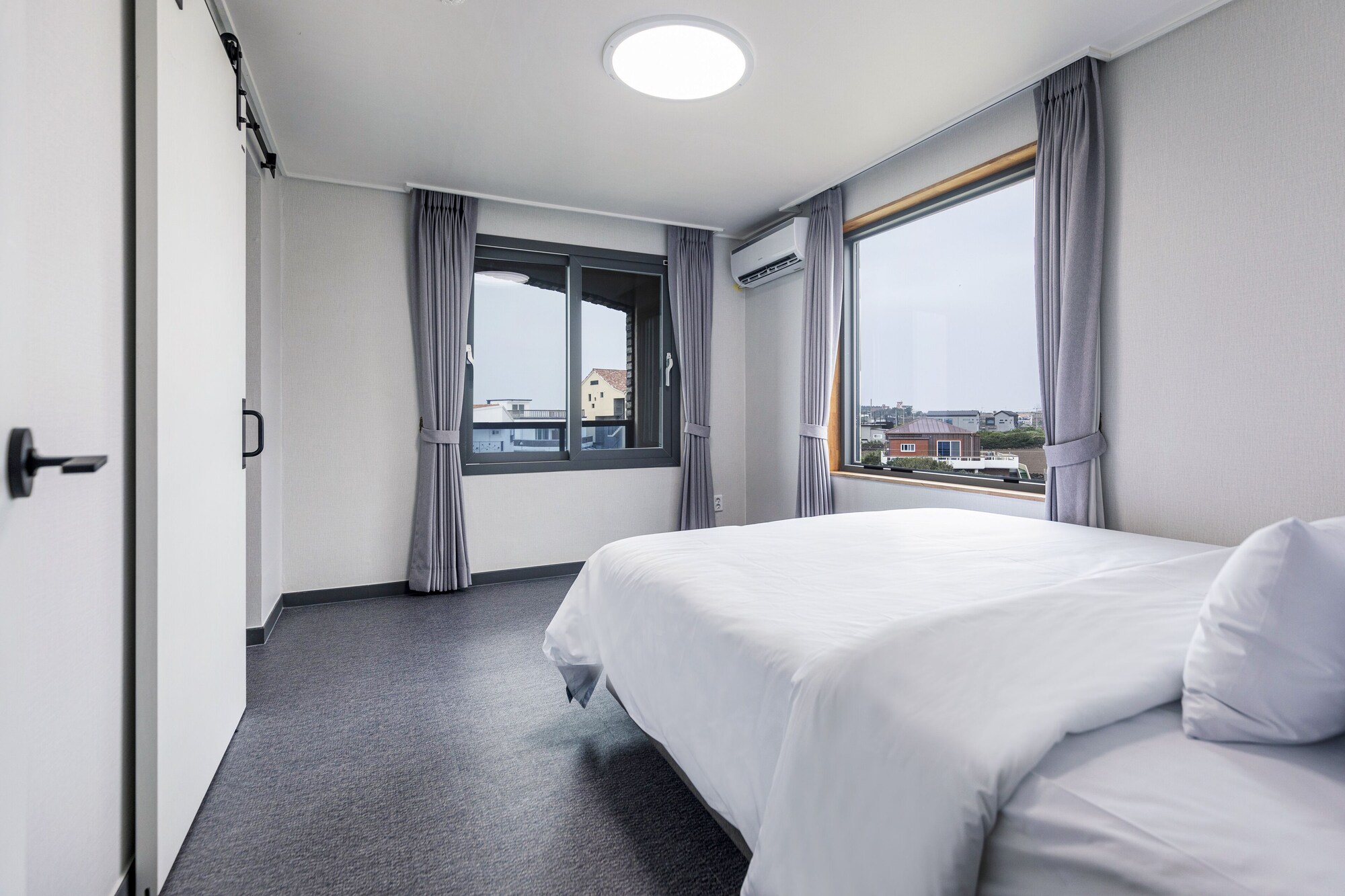 Condo, Family Suite, Deluxe, 2 Queen Beds, Ocean View