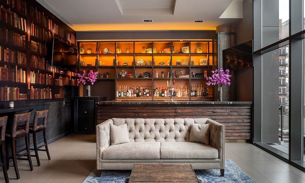 Royalton Park Avenue 8/50