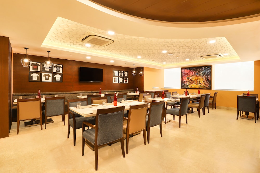 Lemon Tree Hotel Aligarh 17/25