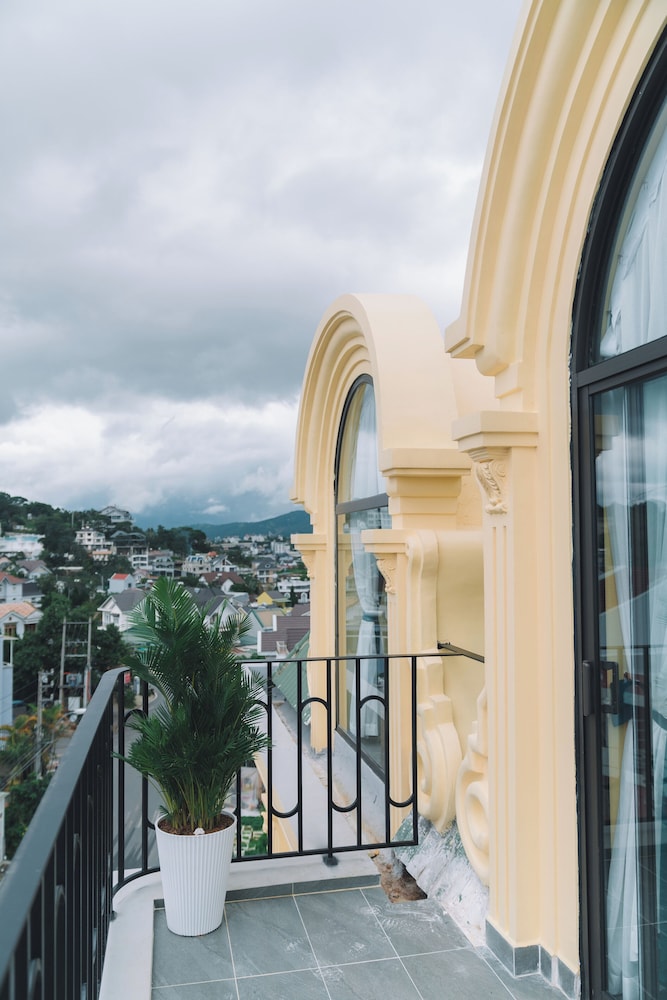 Goldient Boutique Hotel 40/50