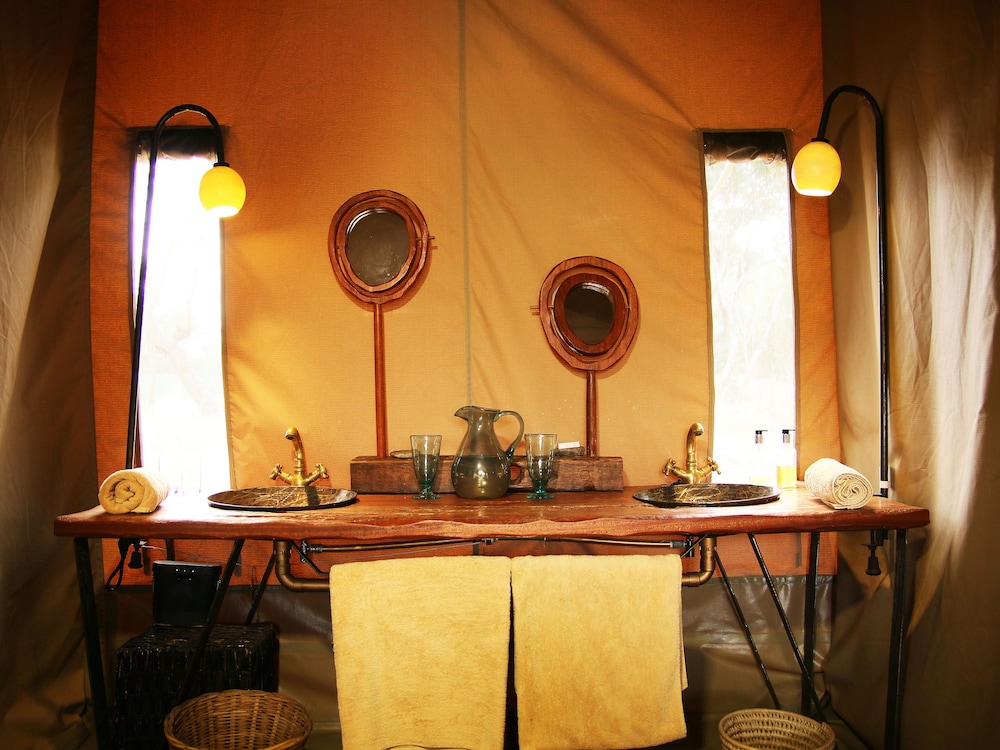 Lobby at Olengoti Safari Camp, Maasai Mara National Reserve