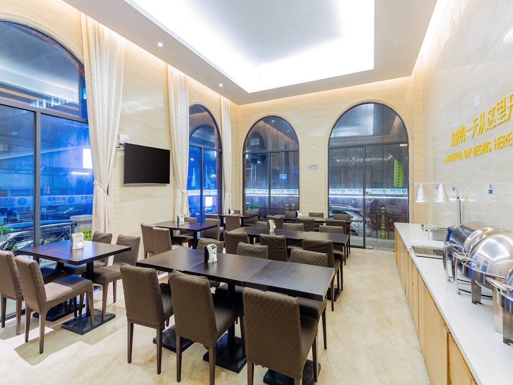 City Convenient Hotel 38/49