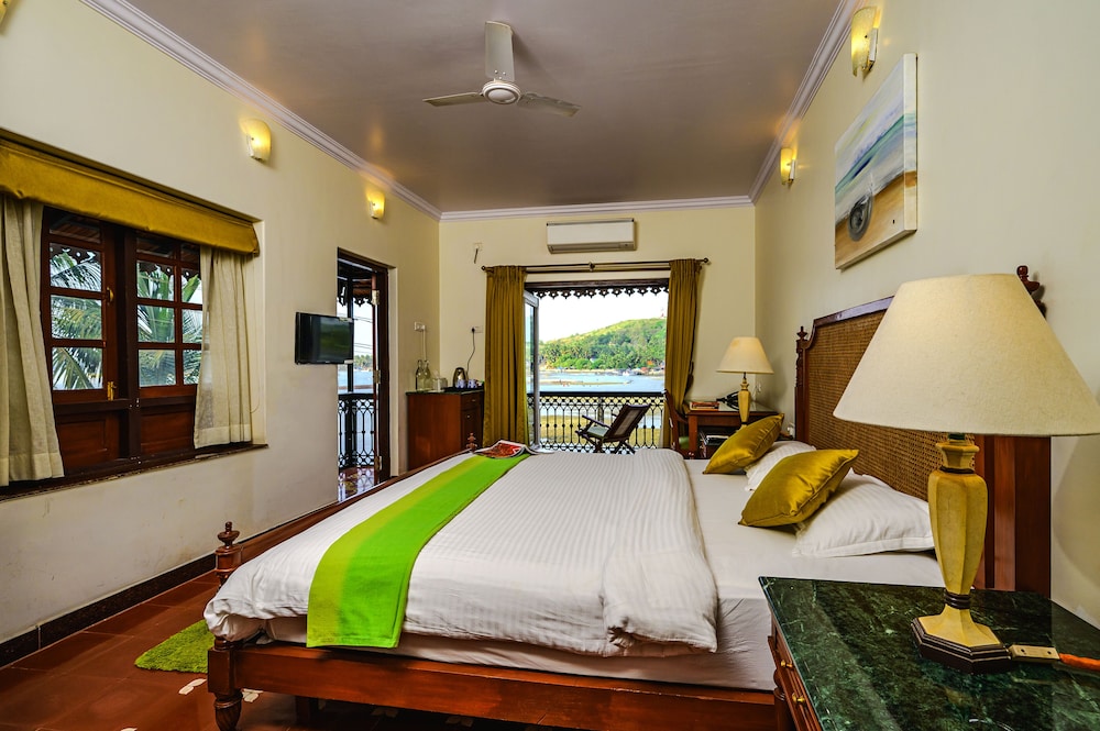 Neemrana's Three Waters - 20th century, Betul, South Goa 13/39