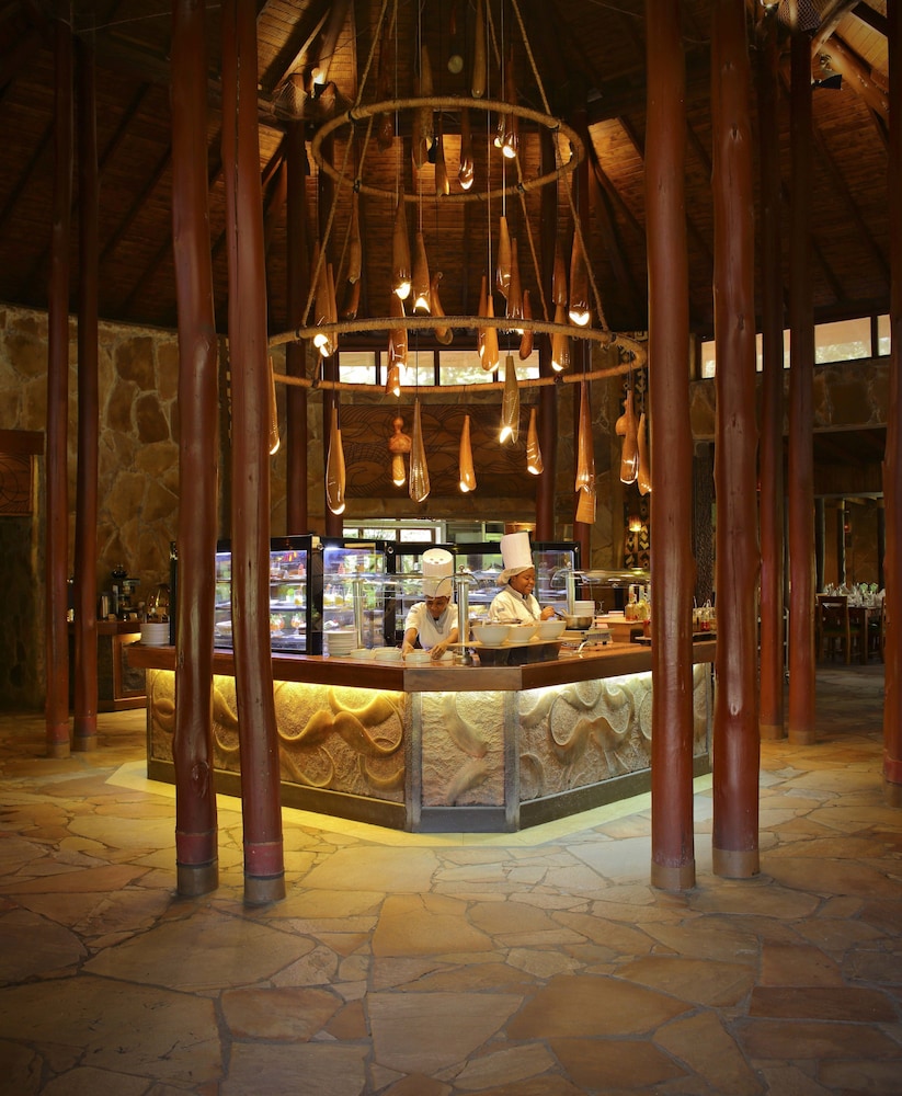 Sarova Mara Game Camp 2/50