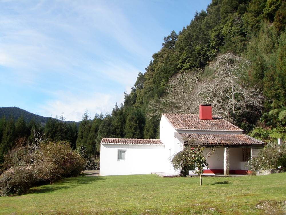 surroundings