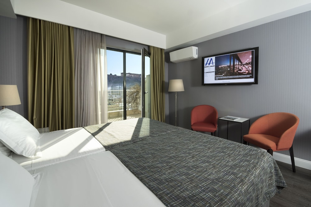 Astor Hotel 18/69