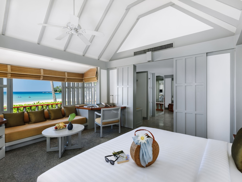 Beach, Suite, King Bed, Sofa، The Surin Phuket 2/2