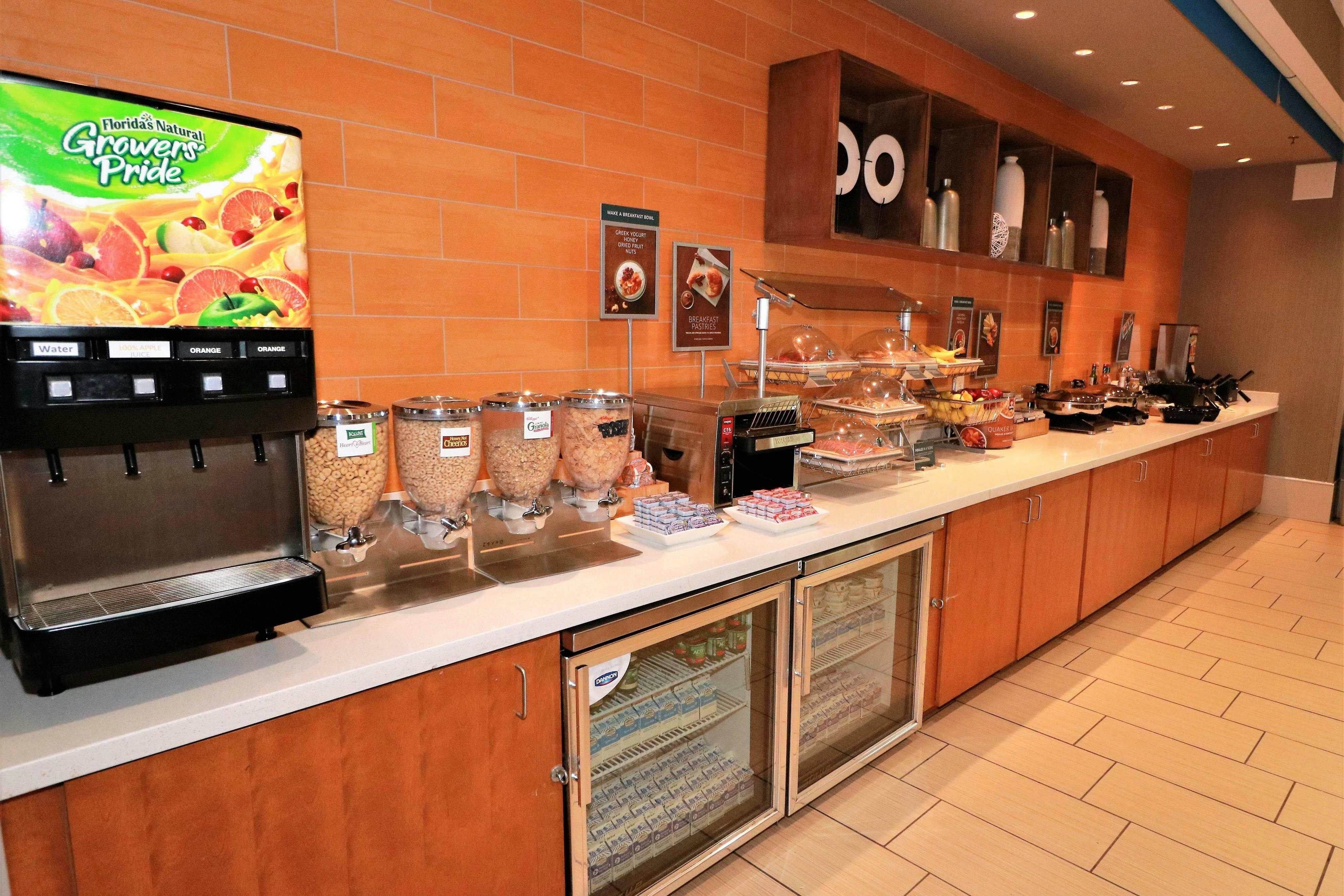 Springhill Suites San Antonio Downtown Alamo Plaza 3/5