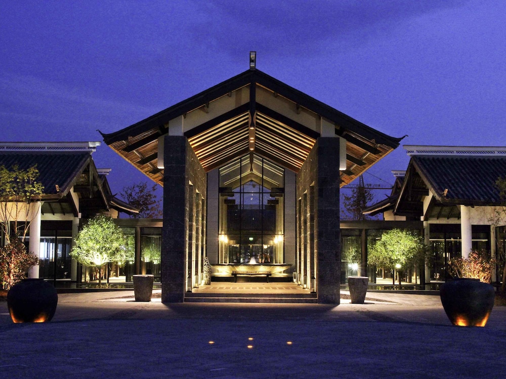 PULLMAN LIJIANG RESORT AND SPA 2/50