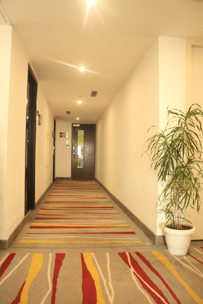 Keys Select By Lemon Tree Hotels, Ludhiana 13/46