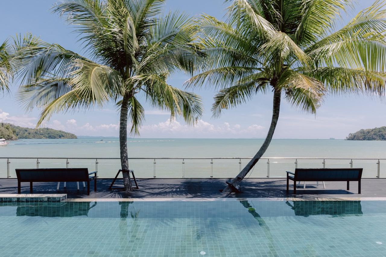 Hotel Tide Phuket (ex. The Tide Beachfront Siray Phuket) 23/27