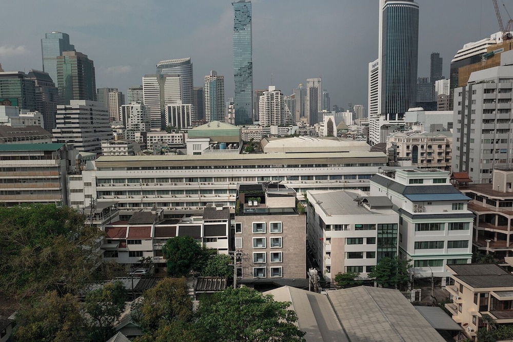Passa Hotel Bangkok 42/46