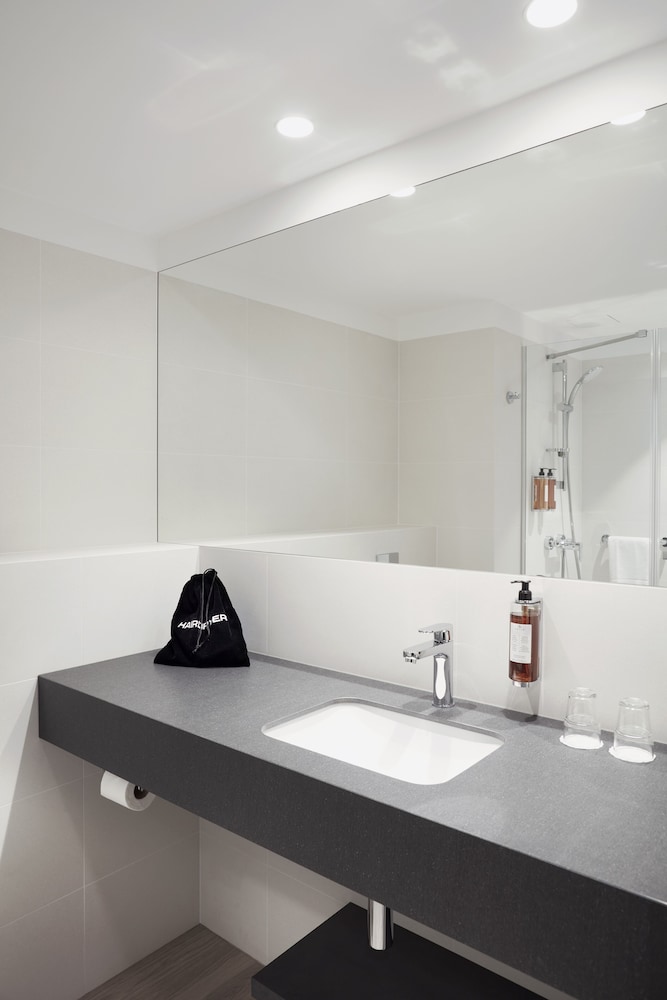Q Hotel Plus Wroclaw Bielany 50/50