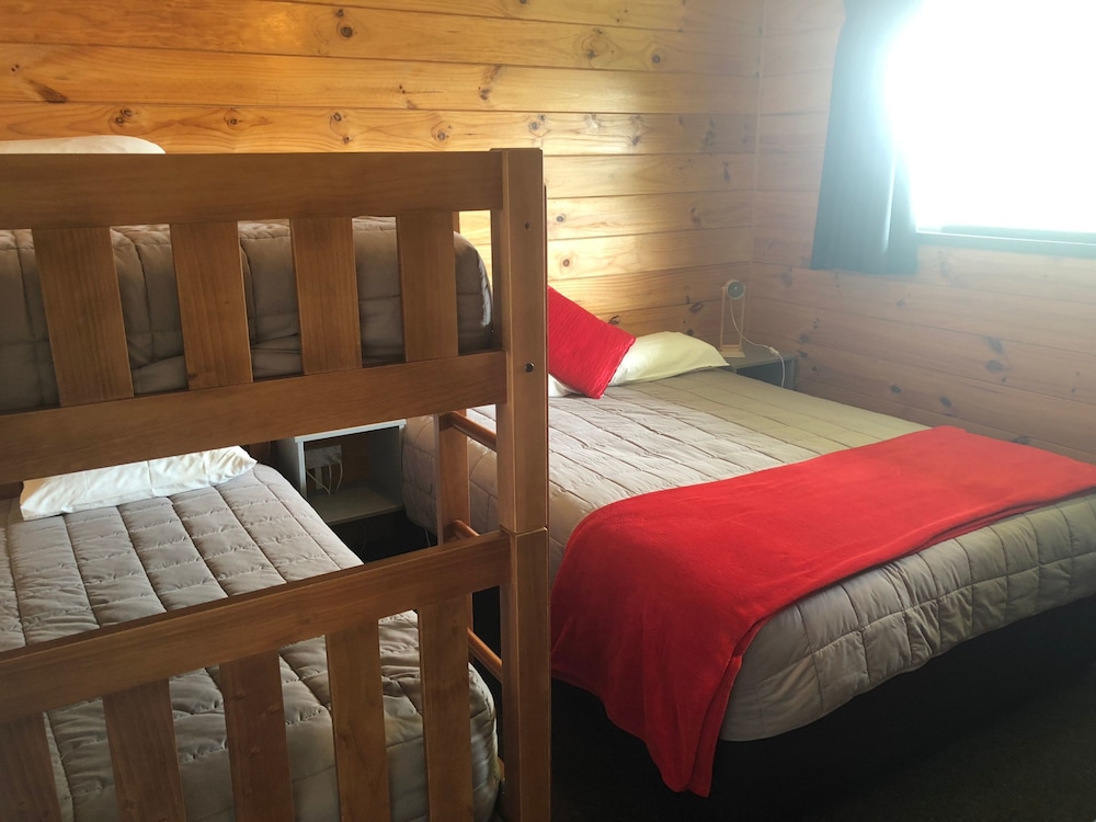 Greymouth Seaside Top 10 Holiday Park 22/71