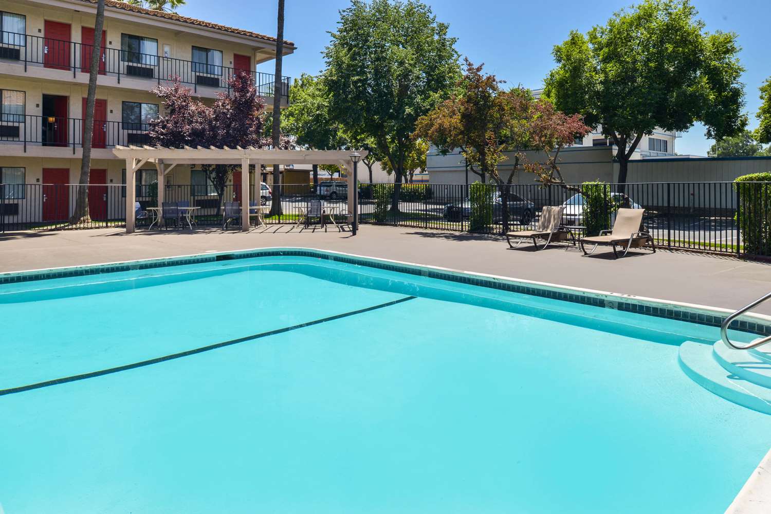 Rancho Cordova Inn 31/48